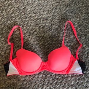 VS PINK bra